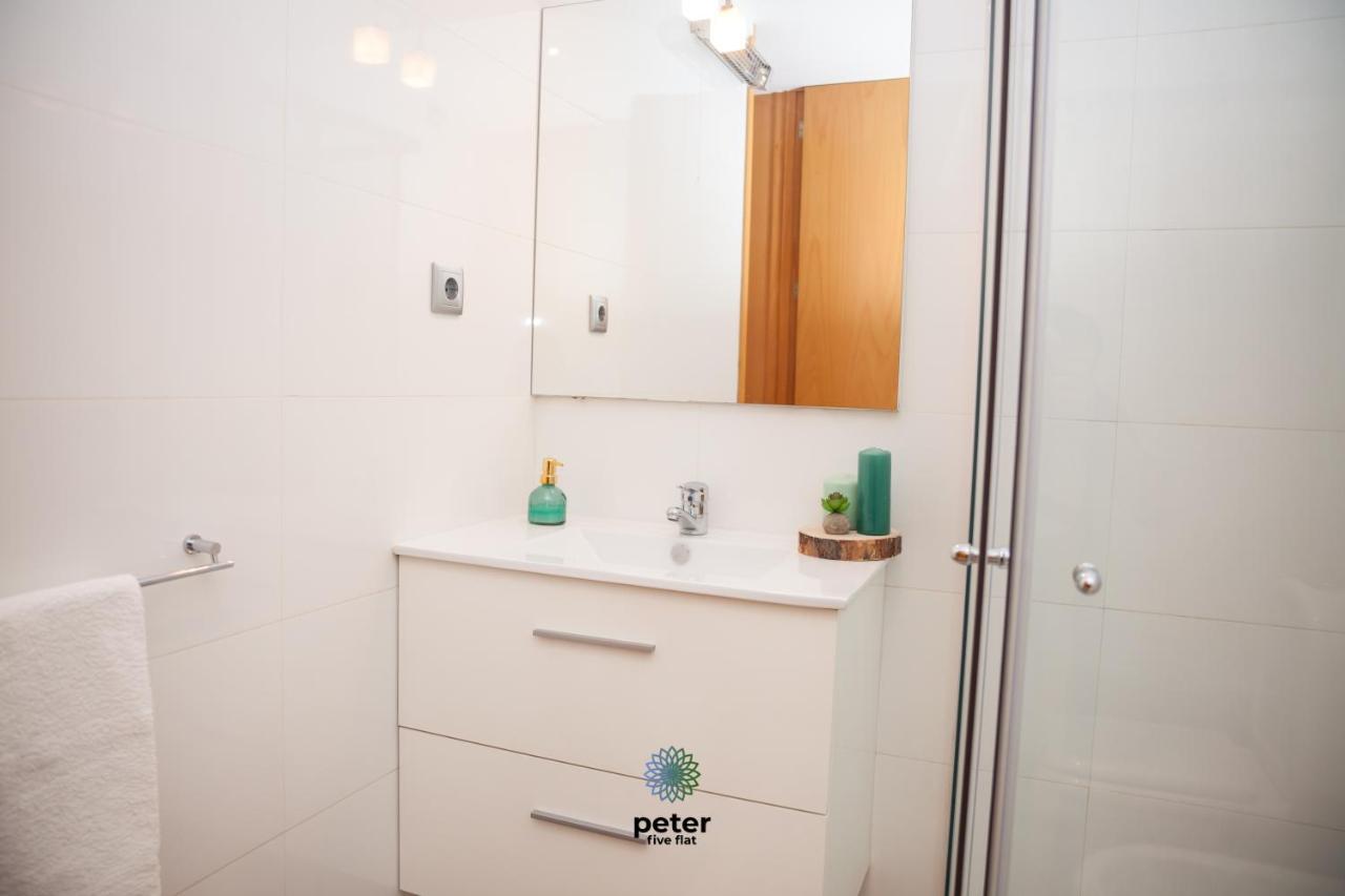 Appartamento Peter Five Flat By Tonsdeverde Braga Esterno foto